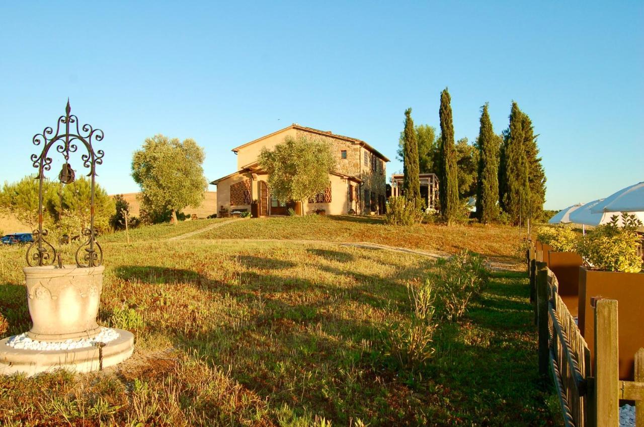 Bed And Breakfast Casale Del Sole Castellina Marittima Buitenkant foto