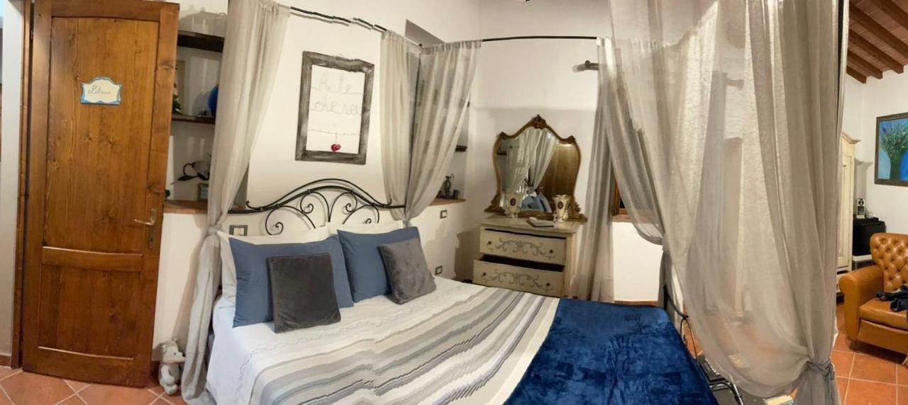 Bed And Breakfast Casale Del Sole Castellina Marittima Buitenkant foto
