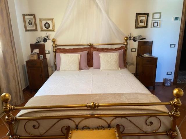 Bed And Breakfast Casale Del Sole Castellina Marittima Buitenkant foto