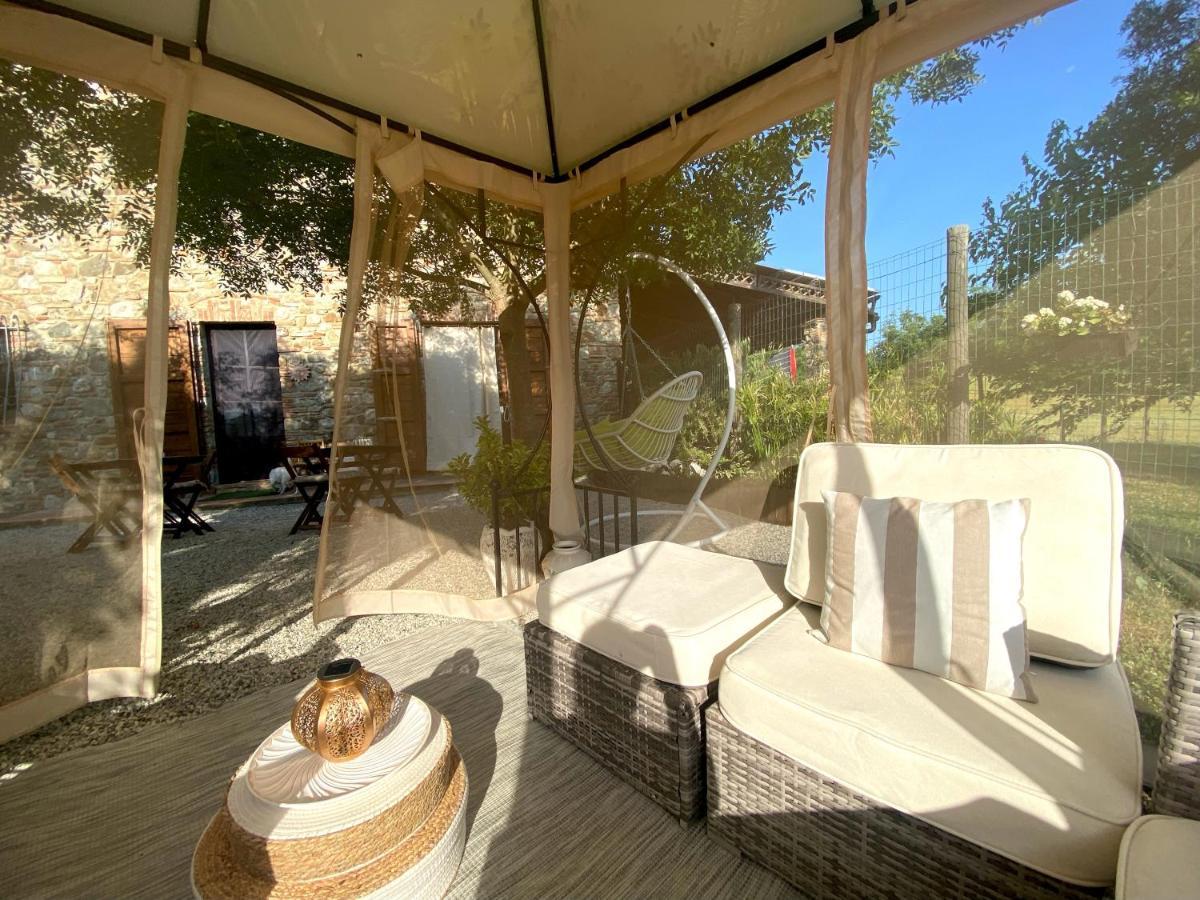 Bed And Breakfast Casale Del Sole Castellina Marittima Buitenkant foto